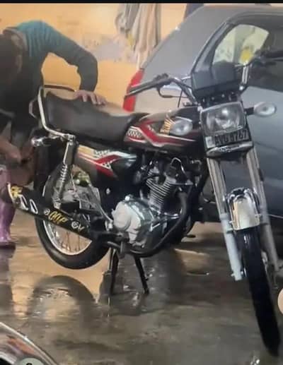 honda 125 good condition  one hand use