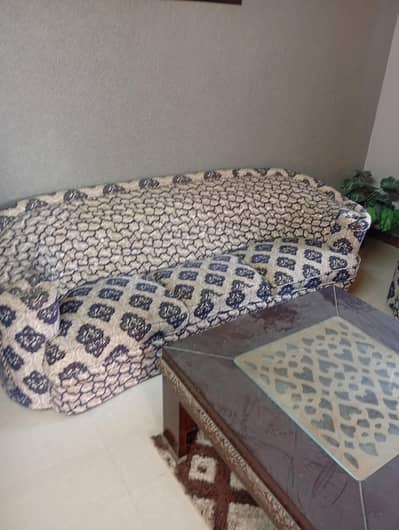 7 seater sofa set  ,urgent sell