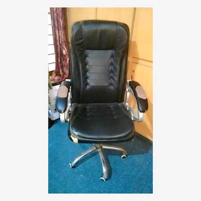 Used Office Revolving Chair for Sale – Executive Style