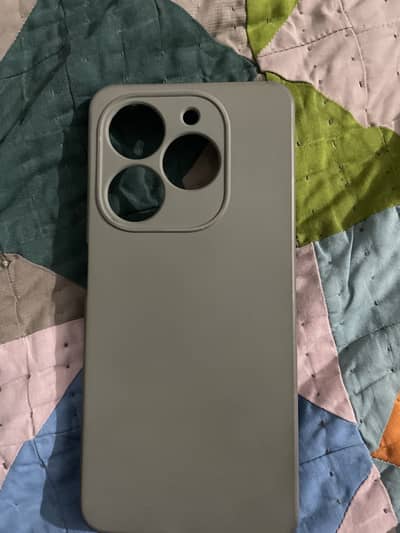 Infinix hot 40 I cover Avilable 03108983412