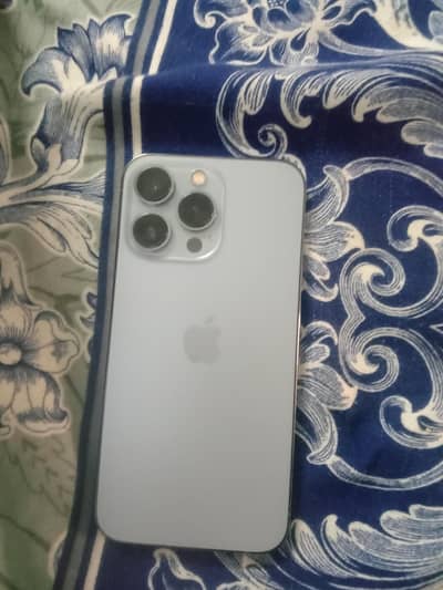 Apple iPhone 13 Pro