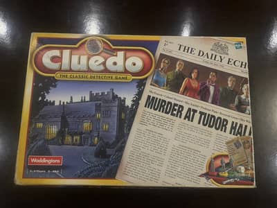 Waddingtons Cluedo – The Classic Detective Murder Mystery Board Game