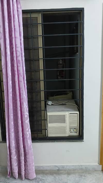 window Ac Genuine Condition in reasonable price