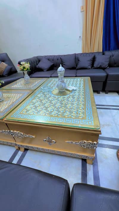 3 set of tables