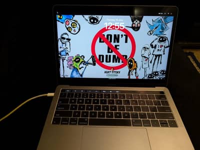 2017 macbook pro with touch bar