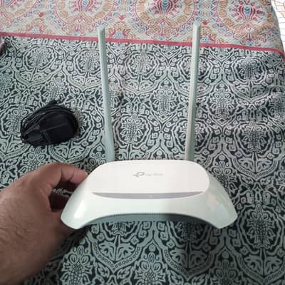 TP Link WiFi router