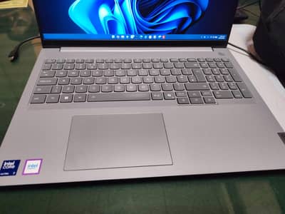 Lenovo ThinkBook 16 G8 IAL | 16GB RAM 512 GB NVME | 10/10 Condition
