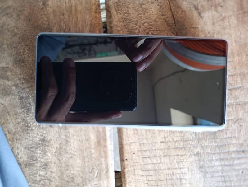Google Pixel 7a 6