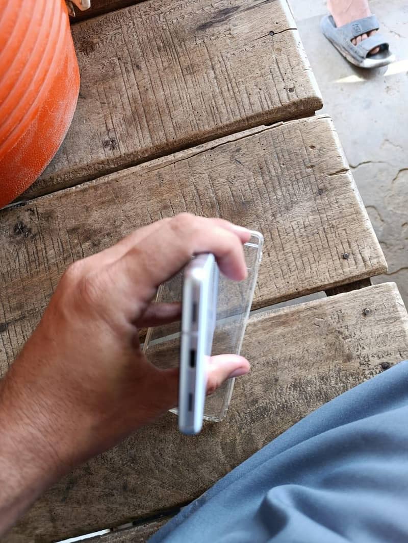 Google Pixel 7a 8