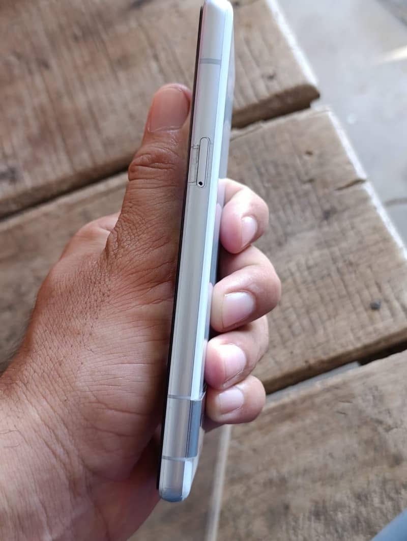 Google Pixel 7a 9