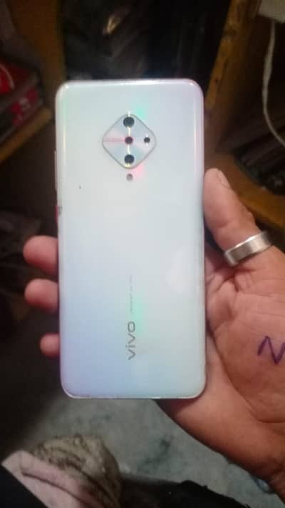 Vivo y51