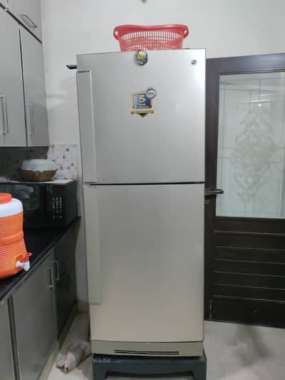 PELL REFRIGERATOR MODEL PRDI 160