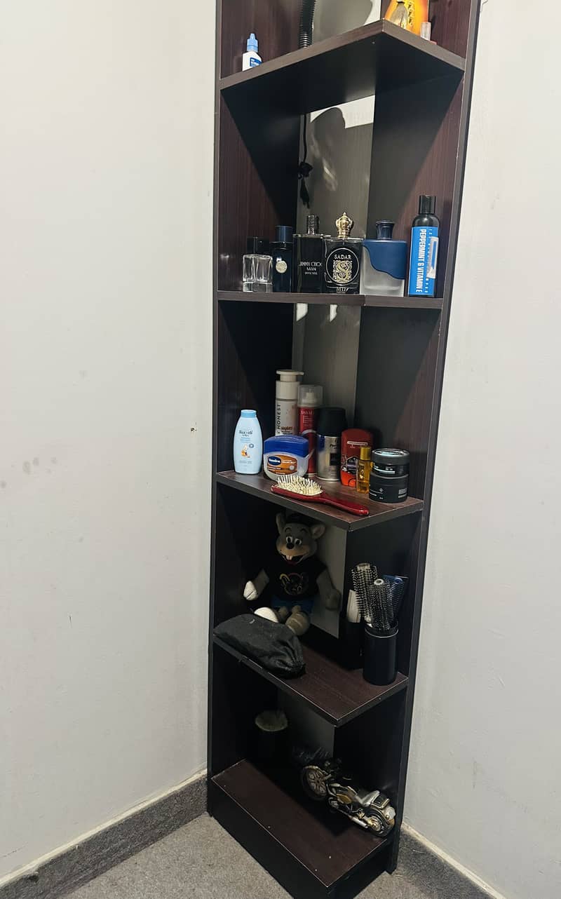 dressing table 0