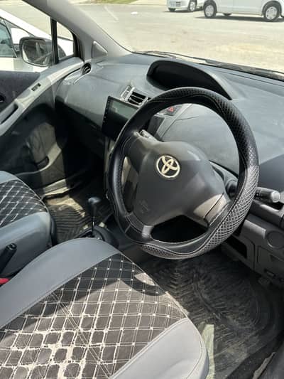 Toyota Vitz 2009