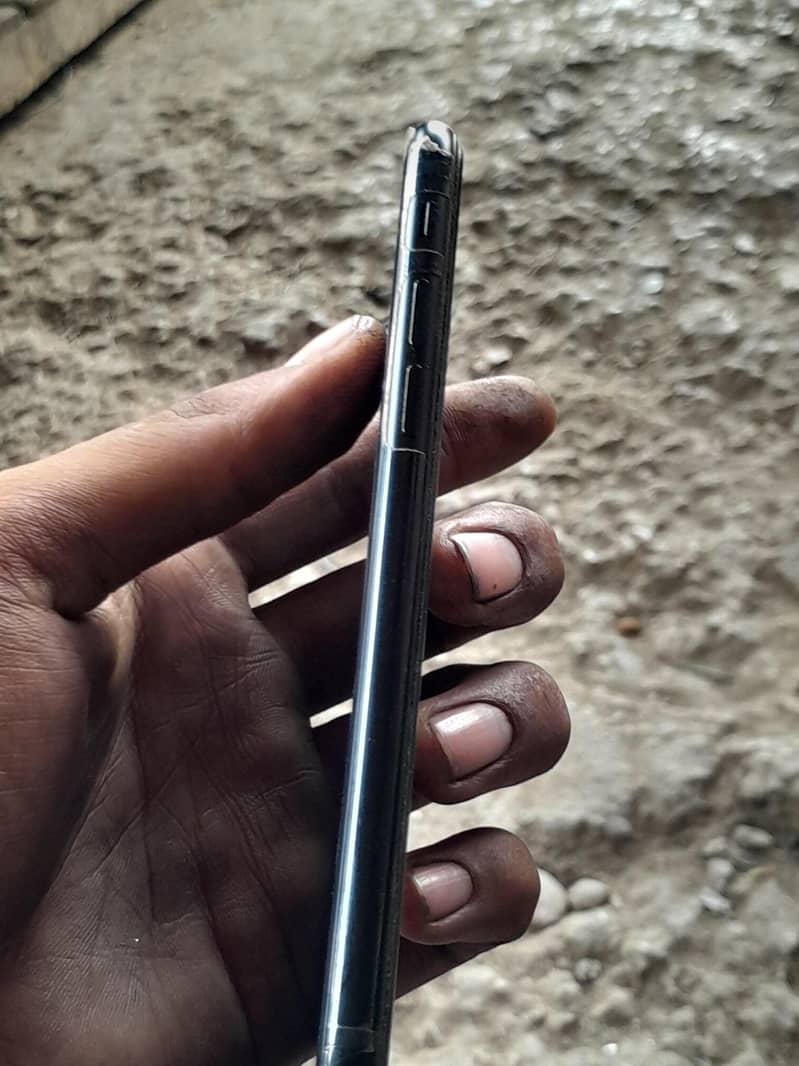 Apple iPhone SE 4