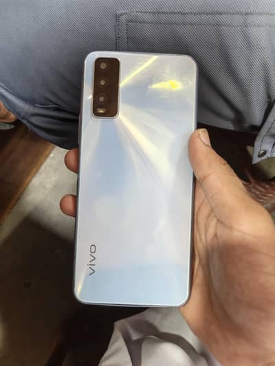 vivo y20
