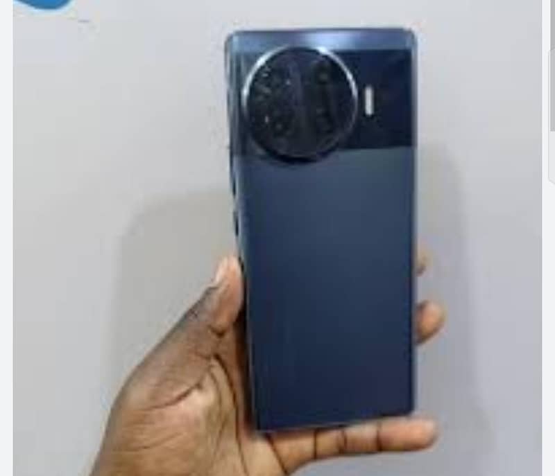 Tecno spark 20 pro plus 1
