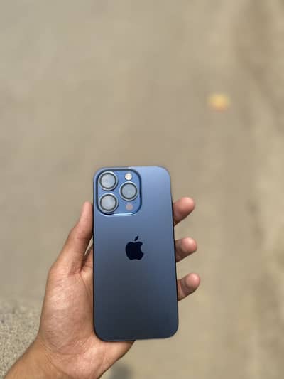 Apple iPhone 15 Pro 265 gb