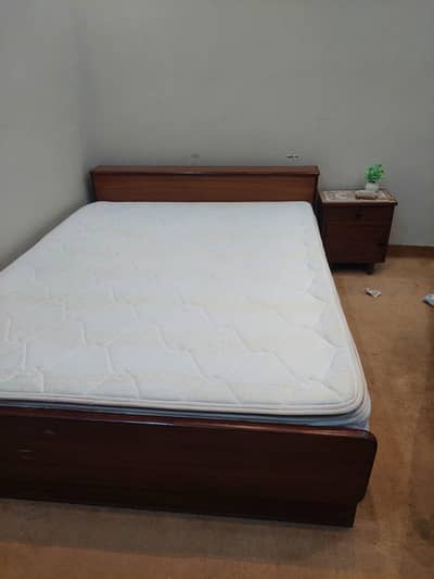Queen Bed with spring mattress for Sale