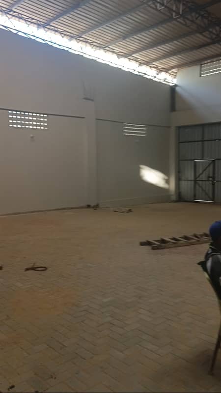 warehouse 0