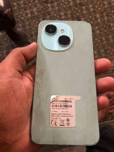 Tecno Spark Go 1. . 4+4/64