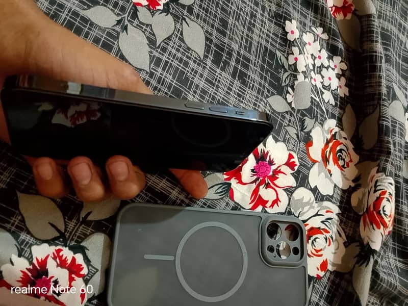 Iphone 12 Pro 4