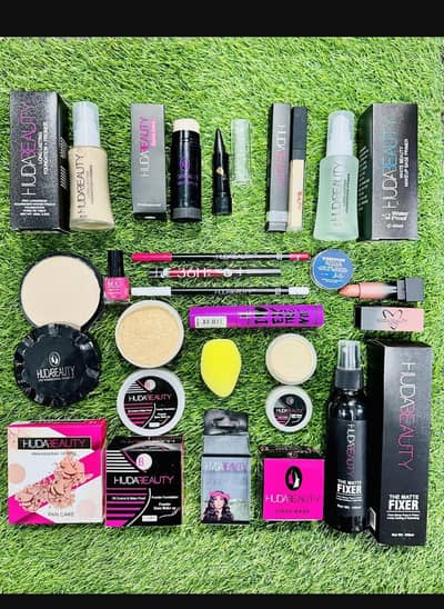 Huda beauty makeup bundle