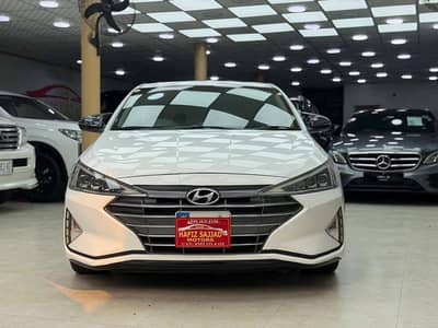 Hyundai Elantra 2021
