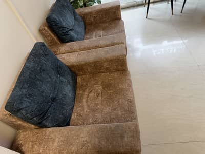 5-seater sofa set (03 seater and two 01 seater)