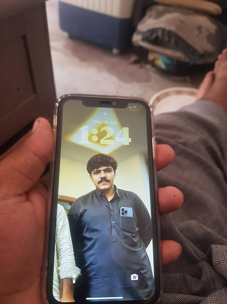 Apple iPhone 11 6