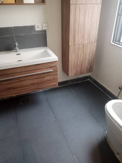 F-7 500 SQ Yard 3 Bed Back Side House Available For Rent
