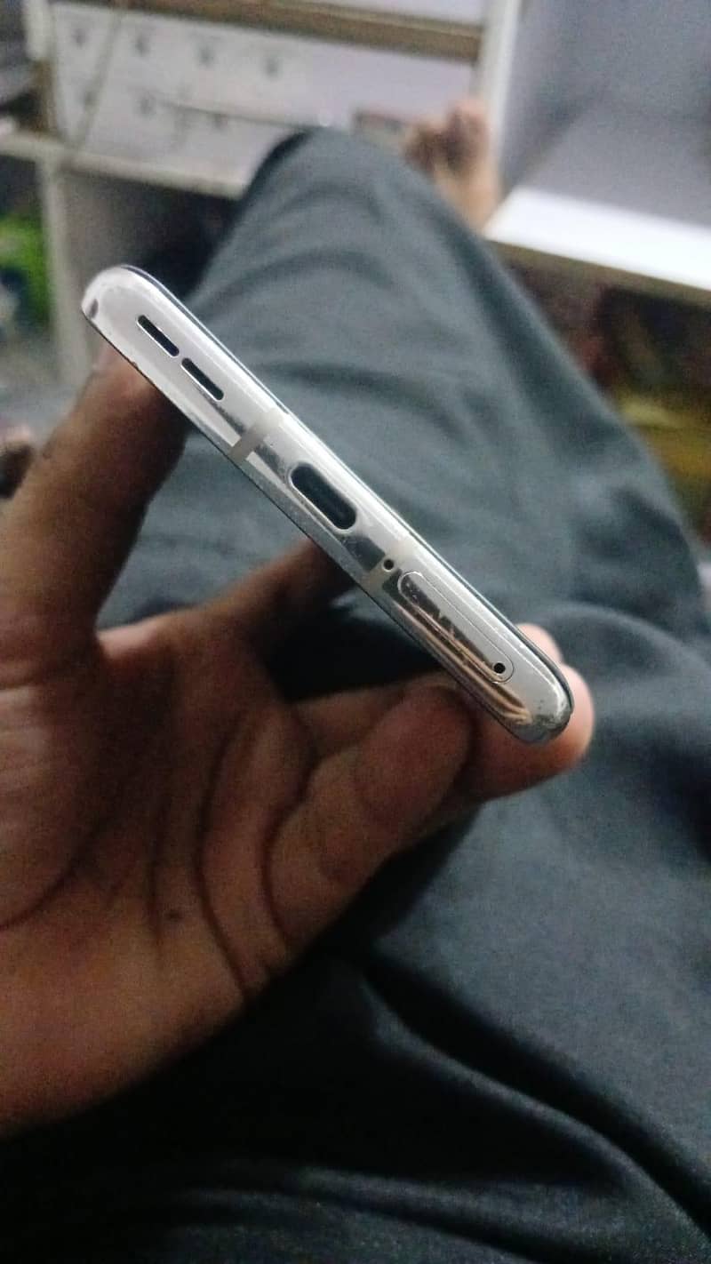 One Plus 8 4