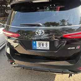 Toyota Fortuner 2025