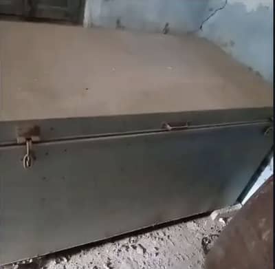 2 full size Paati Storage