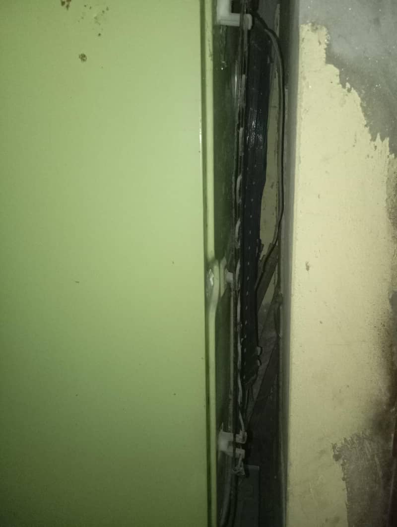 refrigerator 0