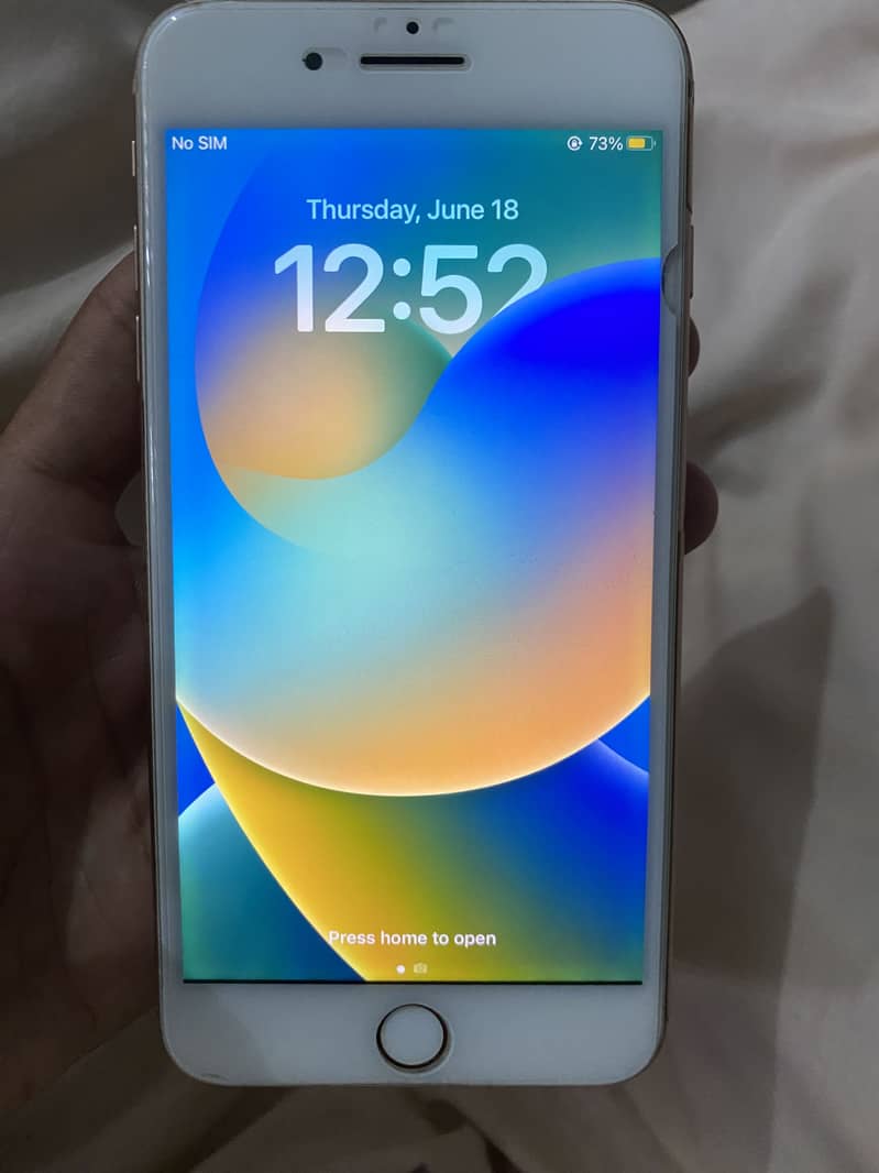 Apple iPhone 8 Plus 2
