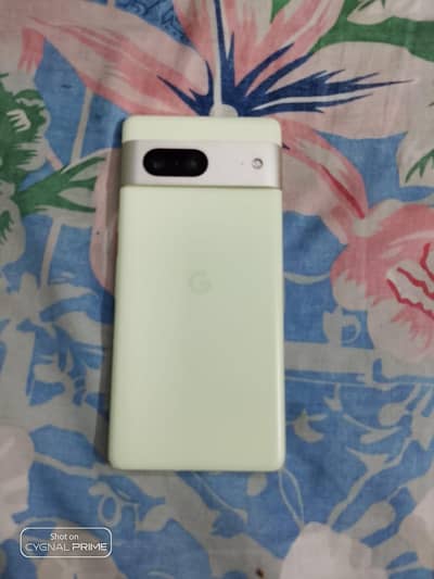 Google Pixel 7 128gb official pta 10/10 water pack