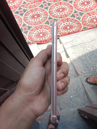 Apple iPhone 8 Plus contact no 03400746620