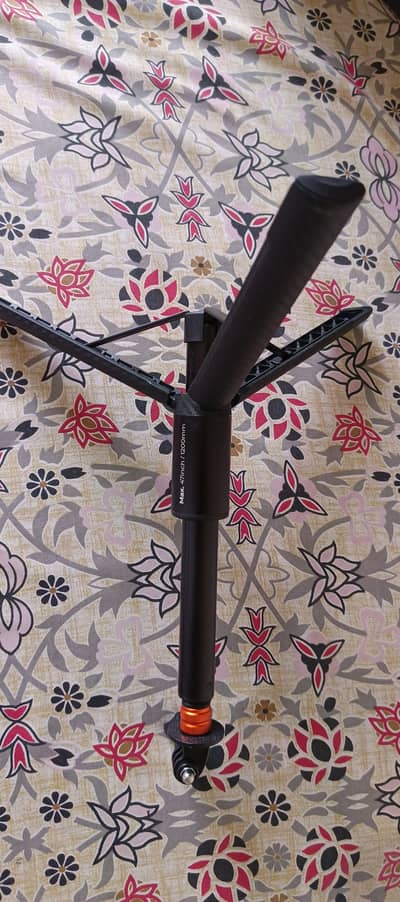 Dji Osmo Action Cam tripod and stick