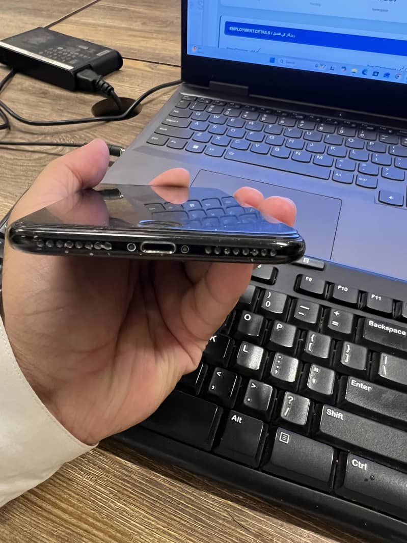 Apple iPhone 7 Plus 2