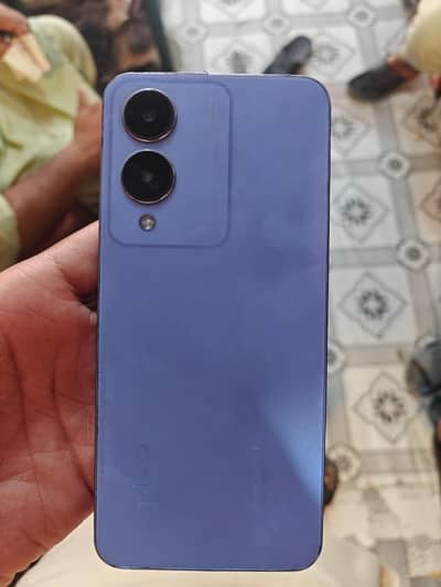 Vivo Y17s