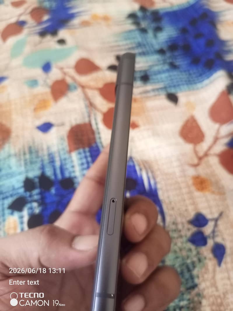 Google Pixel 8a 8/128 3
