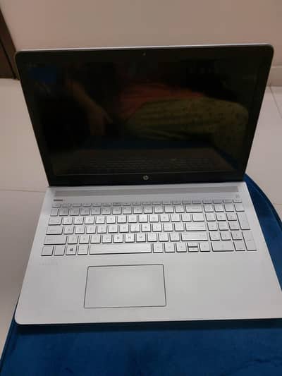 HP Pavilion 15
