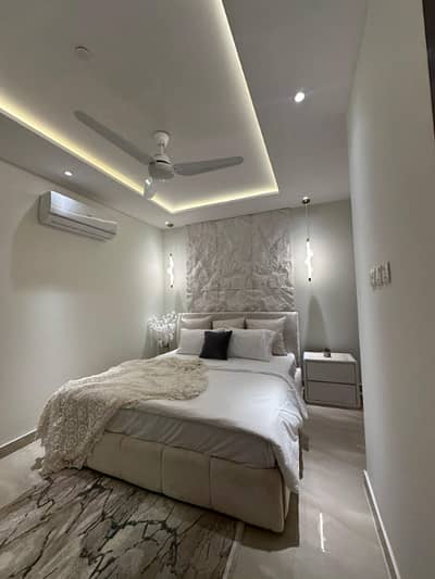 1000 Sq/ft Fully Furnished Appartment Available For Rent Prime Location Of Gulberg 3.