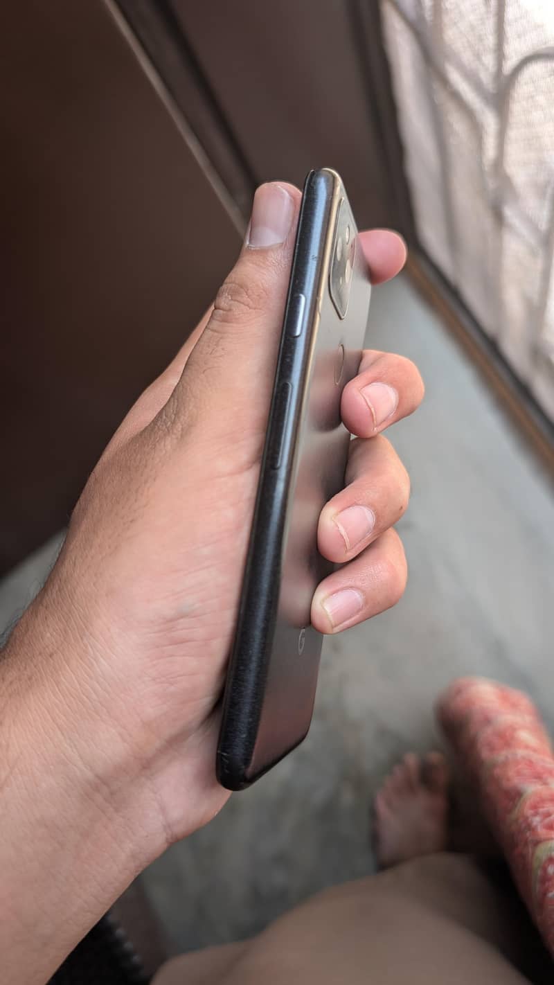 Google Pixel 5 3