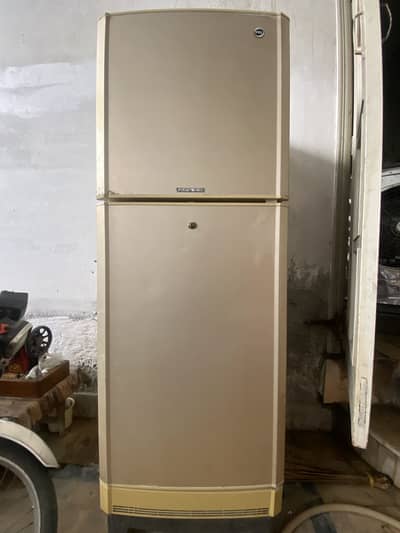 Pel refrigirator / pel fridge for sale/Pras 2500 EW model
