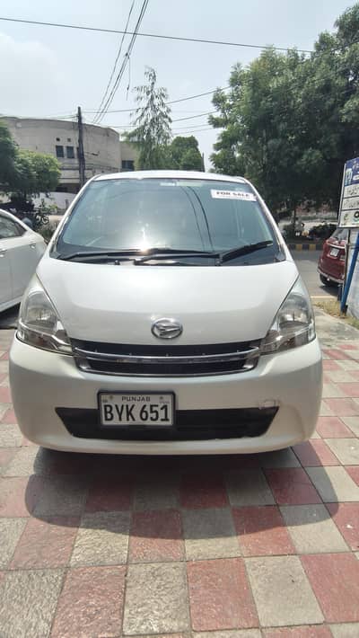 Daihatsu Move 2011