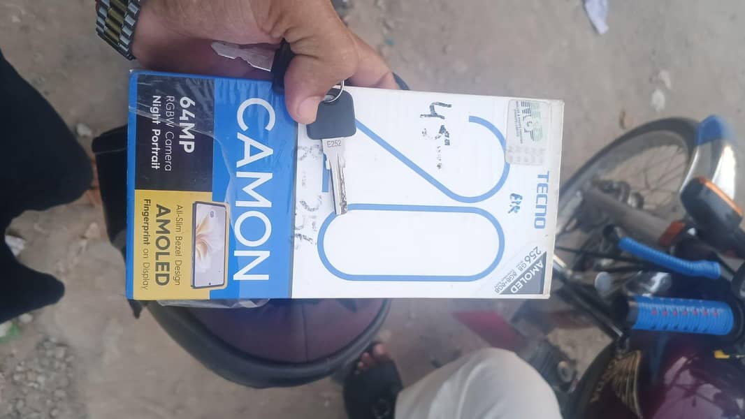 Tecno CAMON 20 6