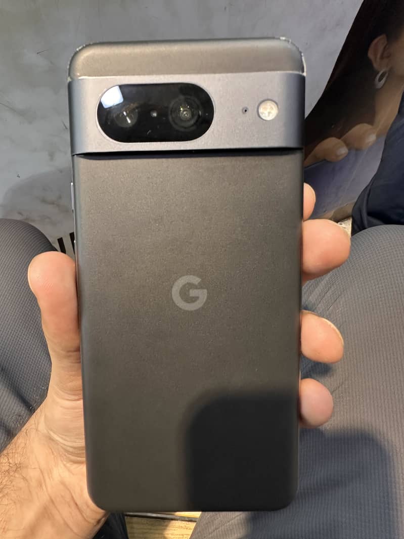 Google Pixel 8 1