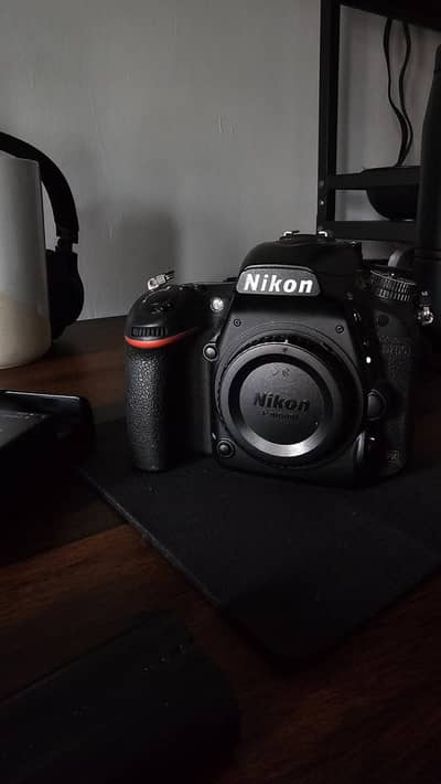 DSLR 750 Nikon Body
